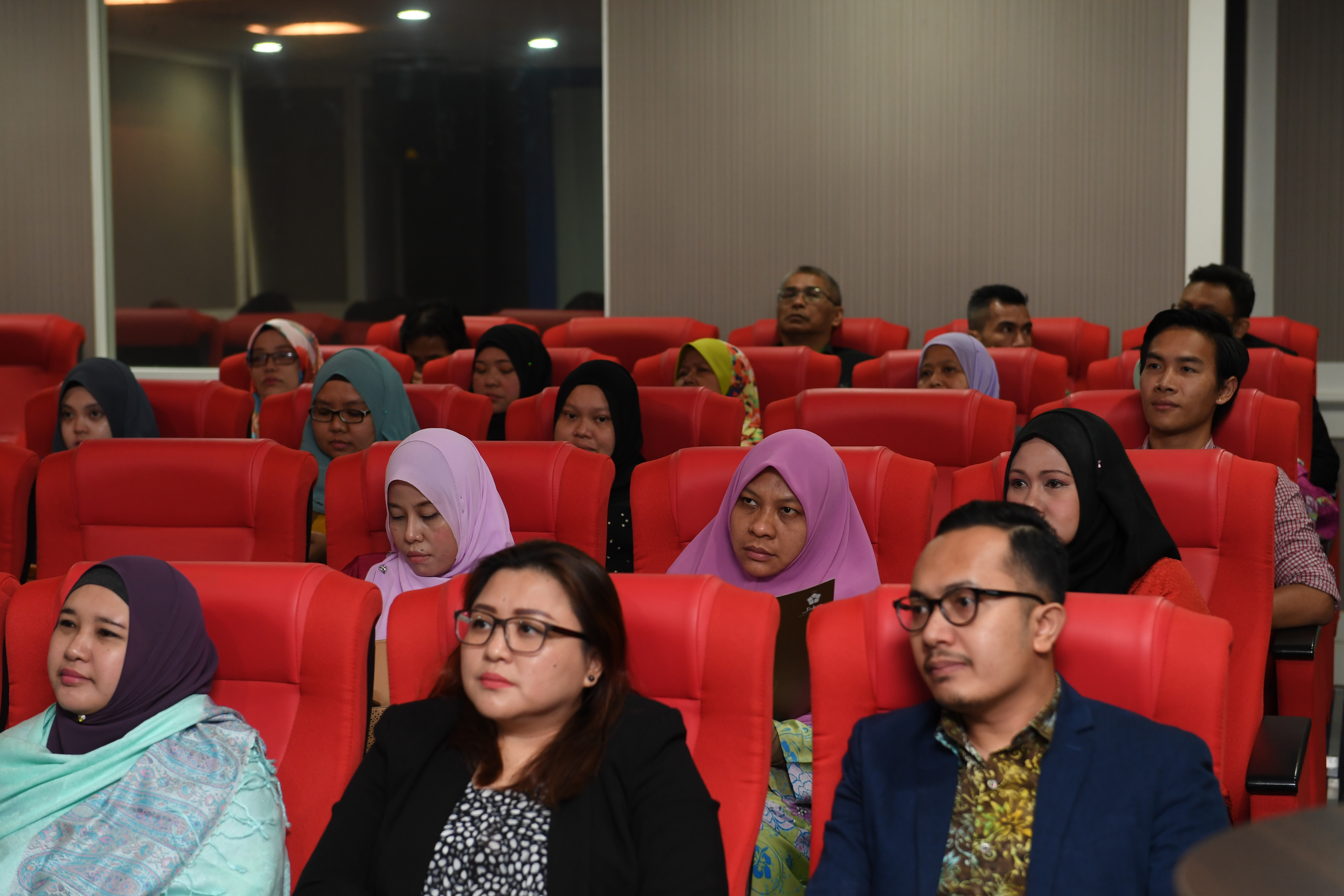 Thursday Talk - PNB Perdana Hotel, BigPay Airasia & Syafikh Errsyam on Malaysia Social Media